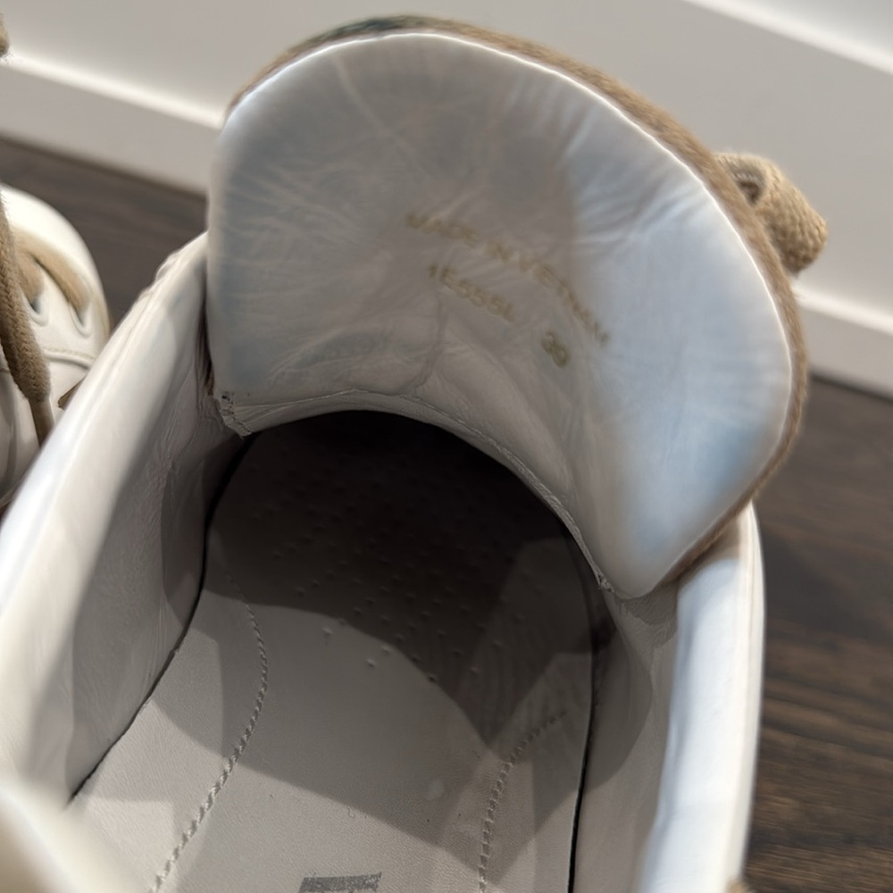 Prada Women’s Calzature Donna Sneaker-Size 39-Authentic-EUC - Picture 10 of 15